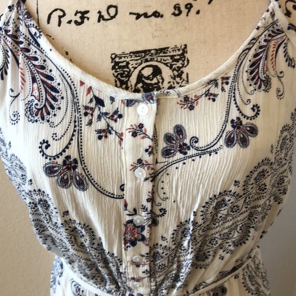 Knox Rose white w/blue sundress, asym hem size SM - Picture 2 of 5